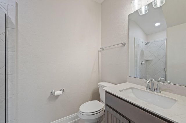 1709 Stinnett DR, Leander, TX 78641