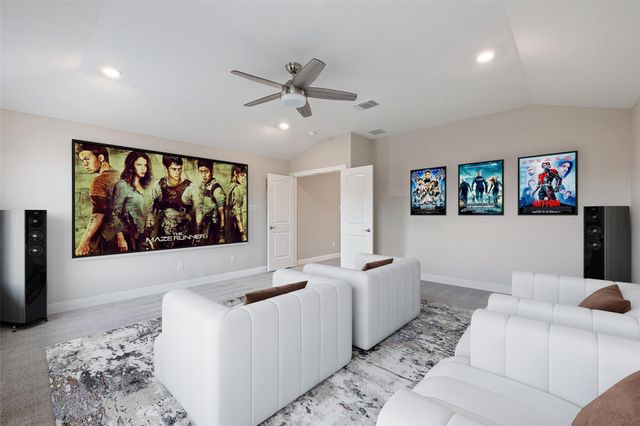 1709 Stinnett DR, Leander, TX 78641