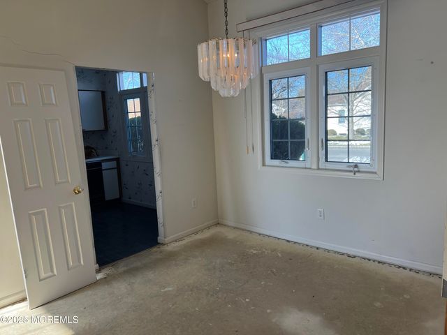 3 Winthrop Road, Monroe, NJ 08831