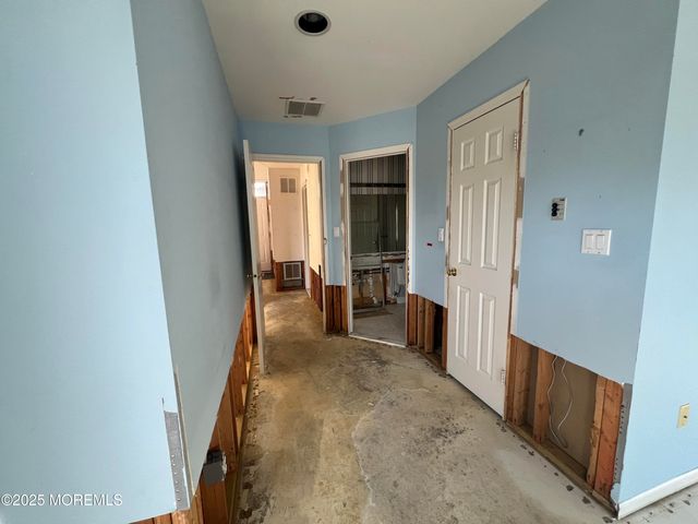 3 Winthrop Road, Monroe, NJ 08831