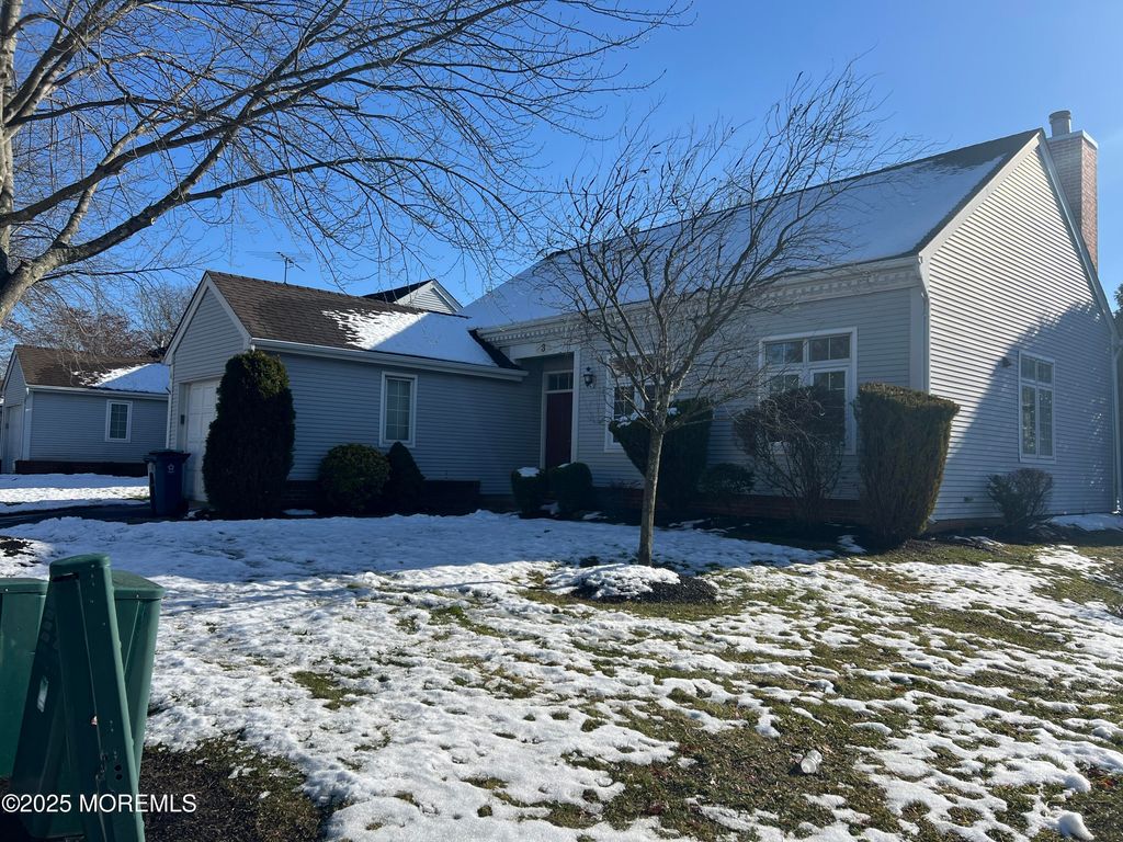 3 Winthrop Road, Monroe, NJ 08831