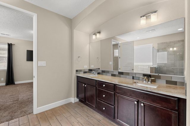 1939 Castle Peak Loop NE, Rio Rancho, NM 87144