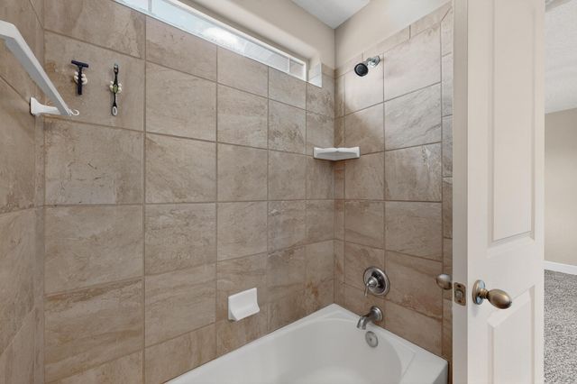 1939 Castle Peak Loop NE, Rio Rancho, NM 87144