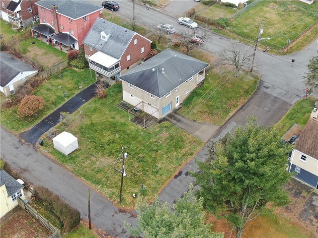 1101 Martin Ave, New Kensington, PA 15068