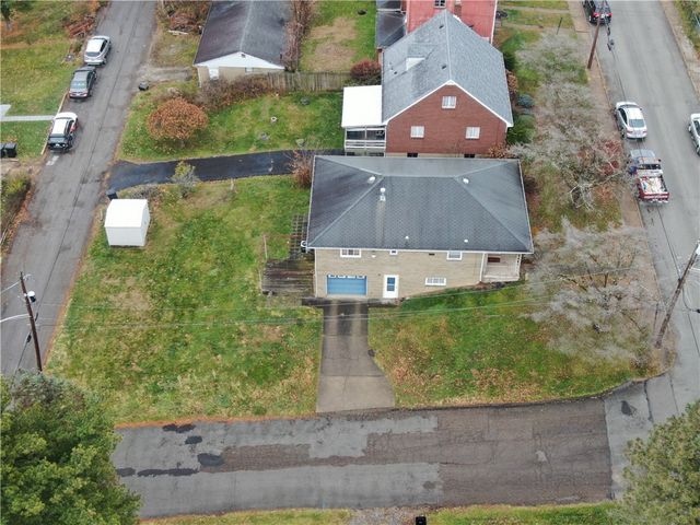 1101 Martin Ave, New Kensington, PA 15068