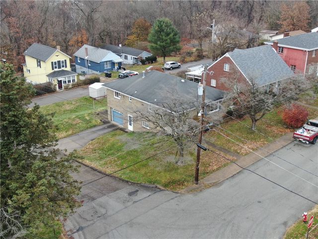 1101 Martin Ave, New Kensington, PA 15068