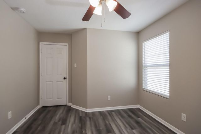 7215 Fox Scene Drive, Humble, TX 77338
