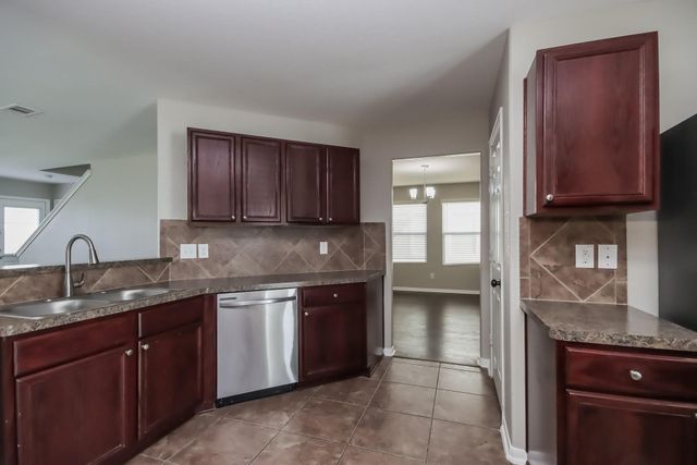 7215 Fox Scene Drive, Humble, TX 77338