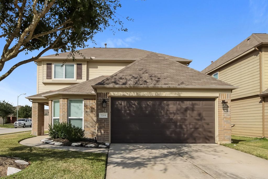 7215 Fox Scene Drive, Humble, TX 77338