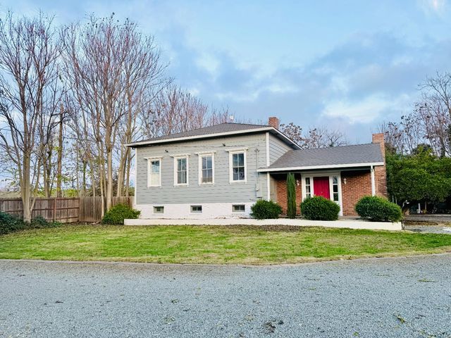 5506 Garden Hwy, Yuba City, CA 95991