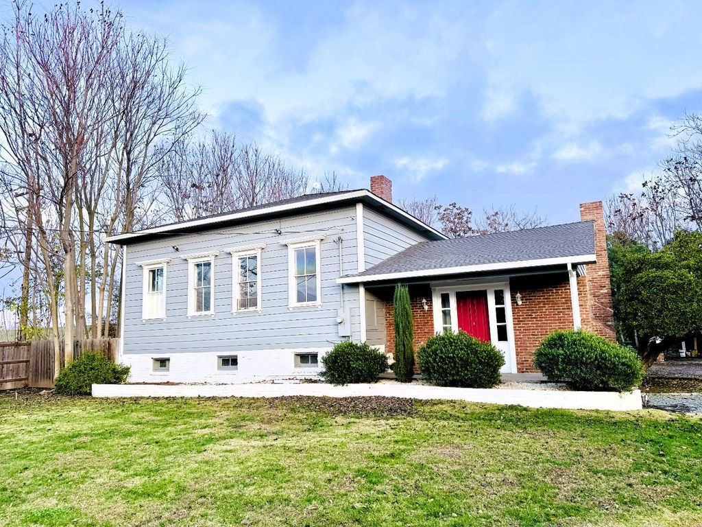 5506 Garden Hwy, Yuba City, CA 95991