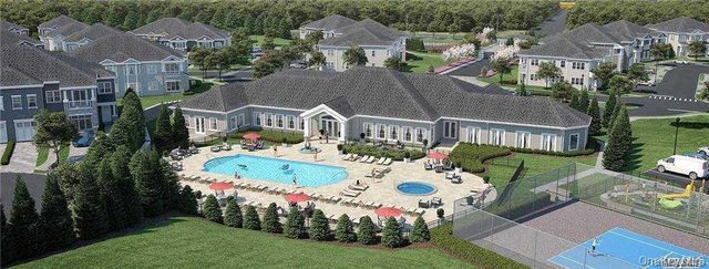 53 Winter Place 53, East Northport, NY 11731