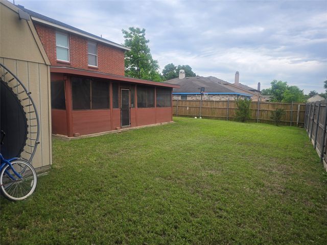 3813 Summer Hill Drive, Balch Springs, TX 75180