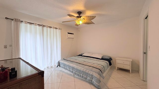 200 Horizon W 102, Boynton Beach, FL 33435