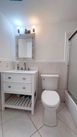 200 Horizon W 102, Boynton Beach, FL 33435