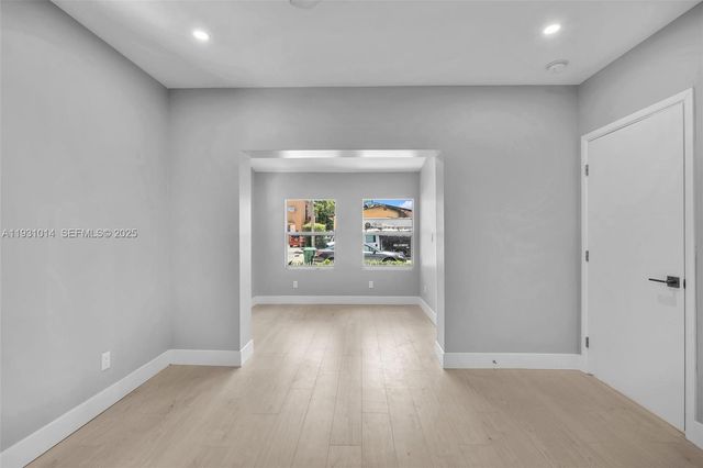 421 NW 59th St, Miami, FL 33127