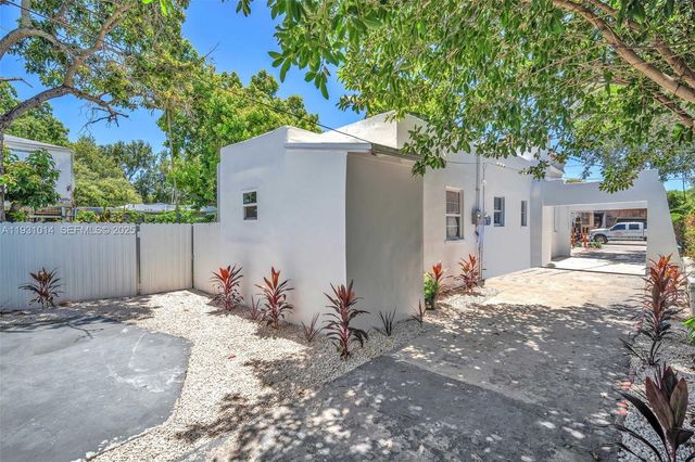 421 NW 59th St, Miami, FL 33127