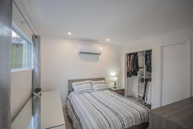 421 NW 59th St, Miami, FL 33127