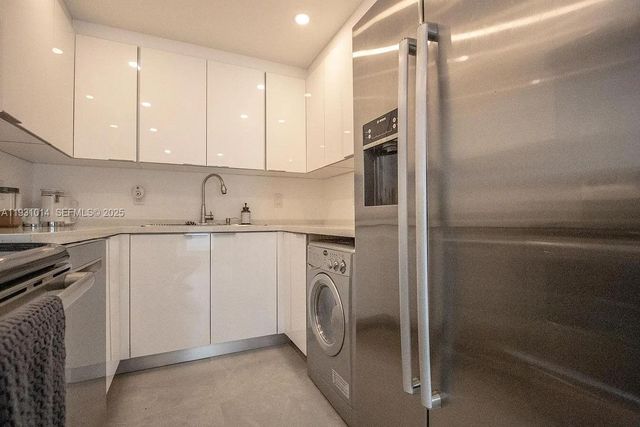 421 NW 59th St, Miami, FL 33127