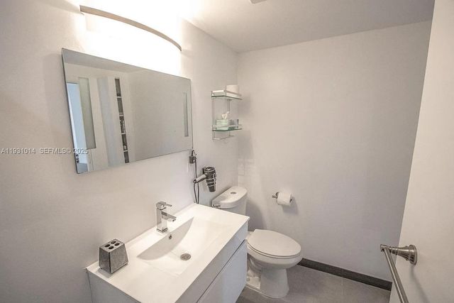 421 NW 59th St, Miami, FL 33127