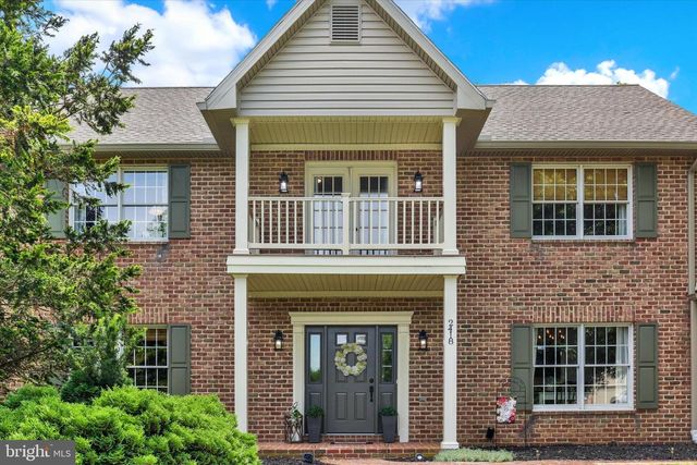 2418 HIGHLAND CIR, Harrisburg, PA 17112