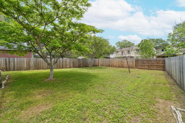 11207 Canterbury Tales LN, Austin, TX 78748