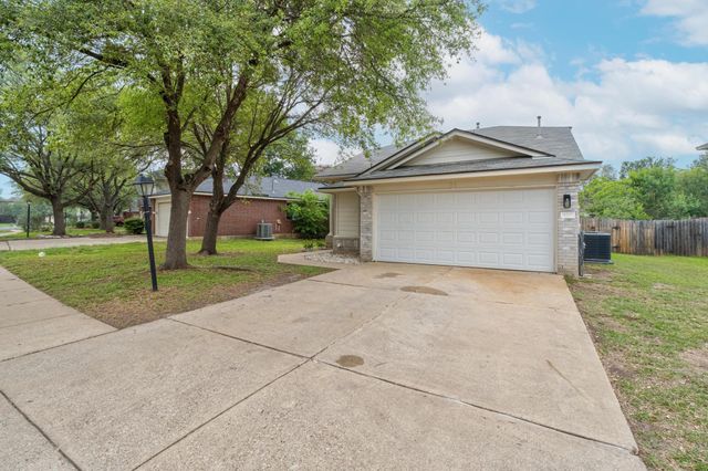 11207 Canterbury Tales LN, Austin, TX 78748