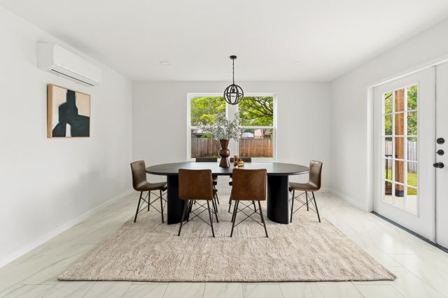 11207 Canterbury Tales LN, Austin, TX 78748