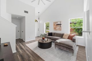 11207 Canterbury Tales LN, Austin, TX 78748