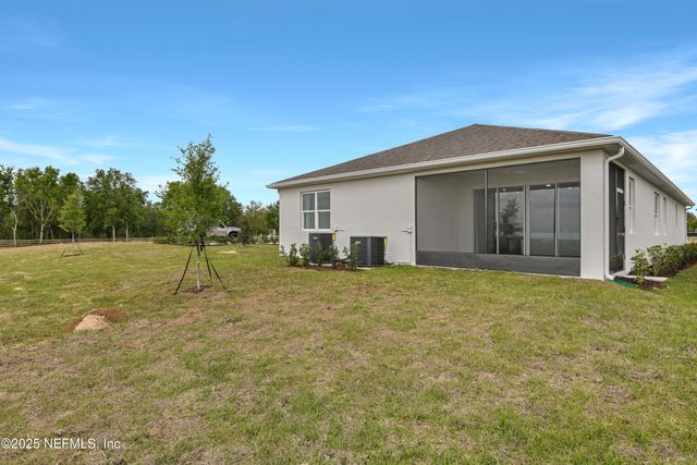 333 ALEXANDRITE Street, Deland, FL 32720