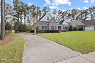 354 Crown Pointe Drive, Hampstead, NC 28443