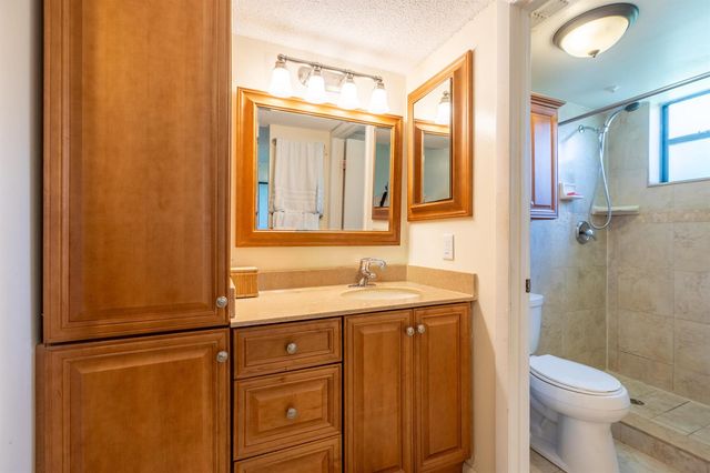 9819 NW 3rd Court 3, Plantation, FL 33324