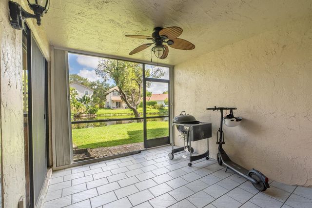 9819 NW 3rd Court 3, Plantation, FL 33324