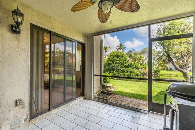 9819 NW 3rd Court 3, Plantation, FL 33324