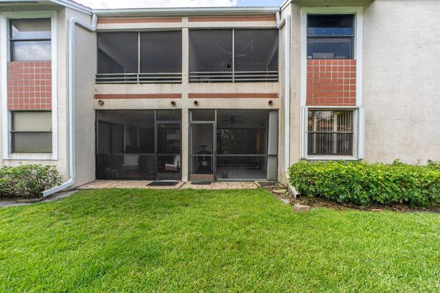 9819 NW 3rd Court 3, Plantation, FL 33324