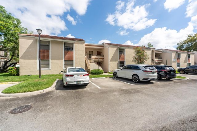 9819 NW 3rd Court 3, Plantation, FL 33324