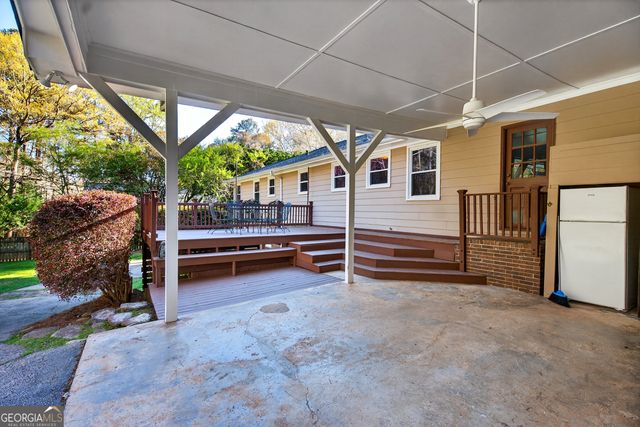 217 Baywood Circle, Lagrange, GA 30240