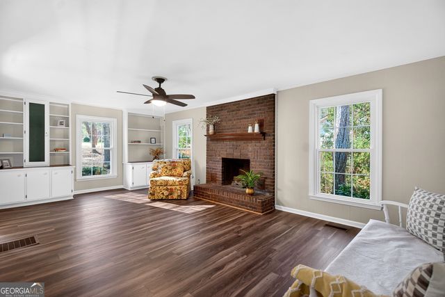217 Baywood Circle, Lagrange, GA 30240
