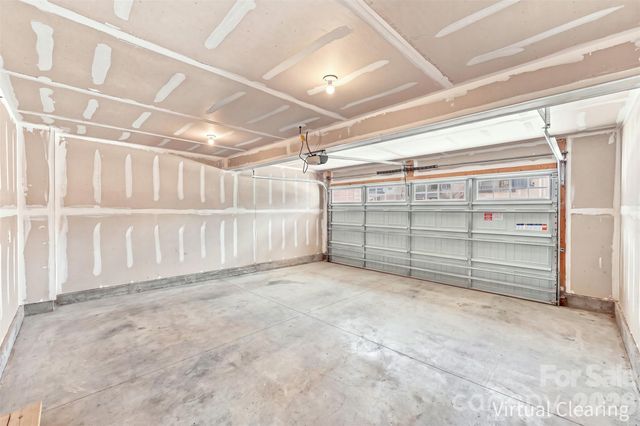2509 Autumn Olive Lane, Matthews, NC 28104