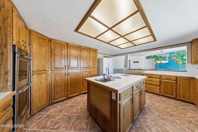 1680 Toni Court, Minden, NV 89423