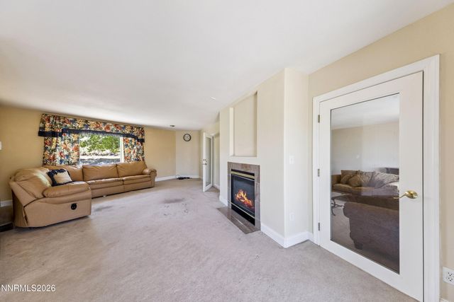 1680 Toni Court, Minden, NV 89423