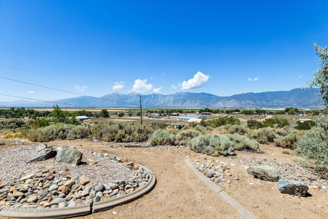 1680 Toni Court, Minden, NV 89423