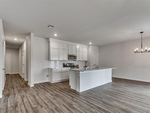 9881 Livingston Road, Edmond, OK 73025