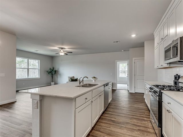 9881 Livingston Road, Edmond, OK 73025