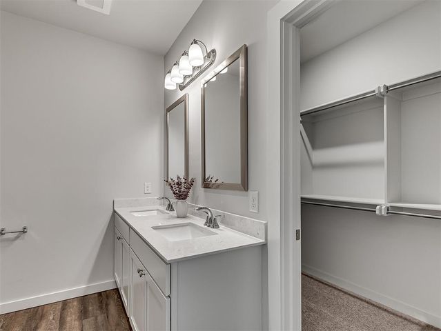 9881 Livingston Road, Edmond, OK 73025