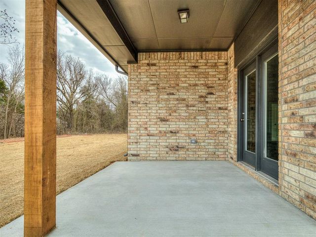 9881 Livingston Road, Edmond, OK 73025