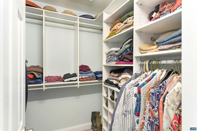 3535 FOXWOOD DR, Barboursville, VA 22923