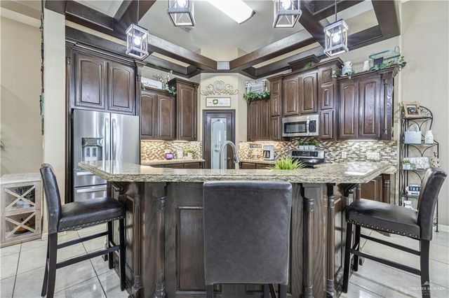 211 River Trail Street, Rio Grande City, TX 78582