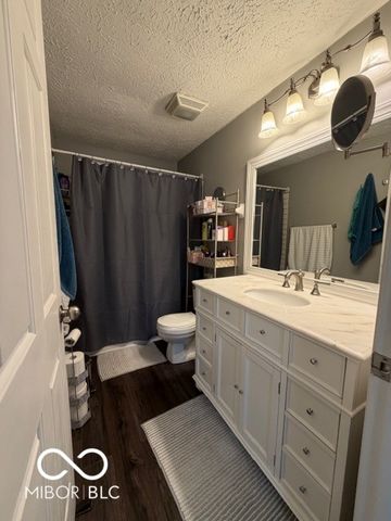 5111 Woodside Court, Carmel, IN 46033