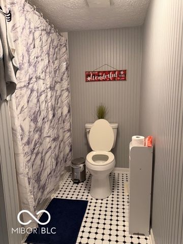 5111 Woodside Court, Carmel, IN 46033